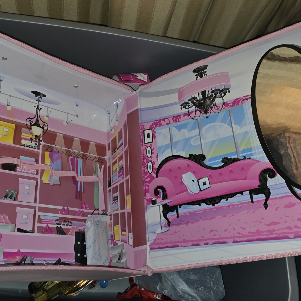 2010 VINTAGE  Barbie Pink DOLL & Fashion Binder CASE HOLDER CARRIER - Picture 6 of 6